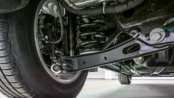 Slayton Tire - Suspensions (1)